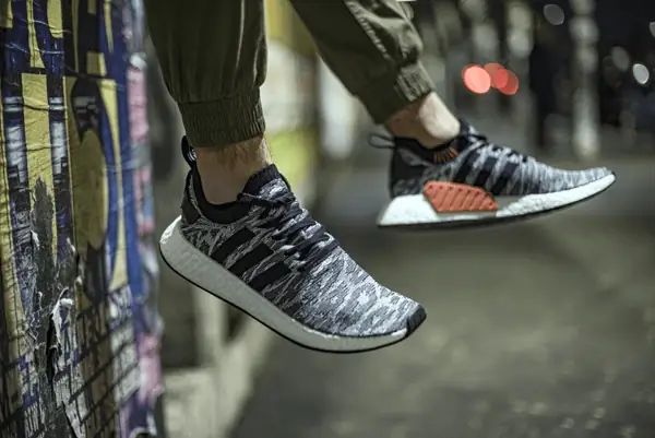 Tổng Hợp Hình Ảnh Giày Adidas Nmd Human Race: Khám Phá Chi Tiết