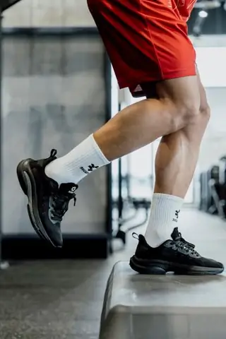Bạn cần một đôi giày có trọng lượng nhẹ Bạn cần một đôi giày có trọng lượng nhẹ