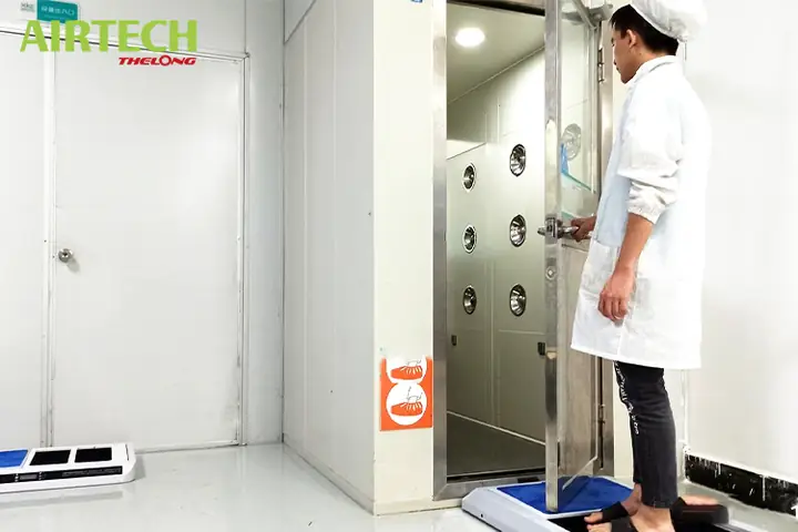 Tại Sao Nên Sử Dụng Máy Làm Sạch Đế Giày?