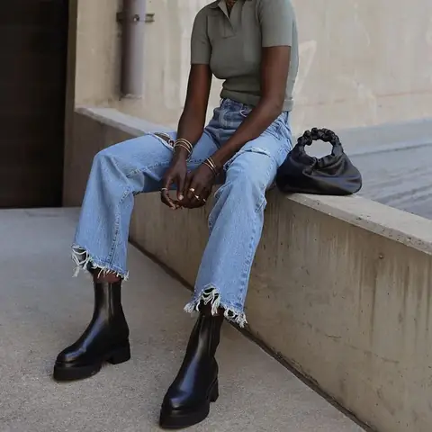 Chelsea Boots