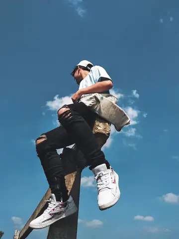 1. Low-top