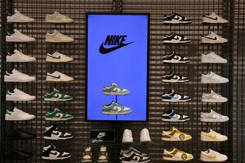 Ngoài Giày Dép, Nike Phát Triển Những Mặt Hàng Gì?