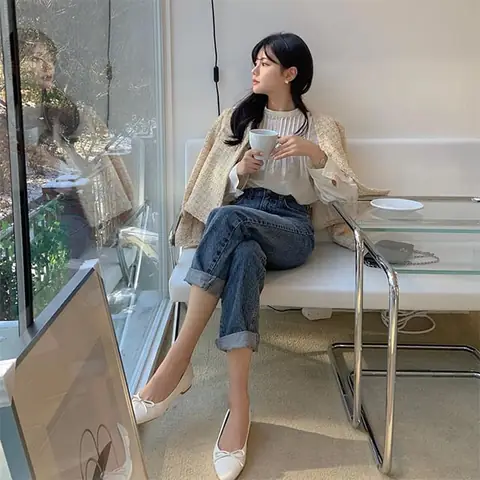Phối Đồ Với Giày Búp Bê Mũi Nhọn: 10 Cách Tạo Phong Cách Thanh Lịch