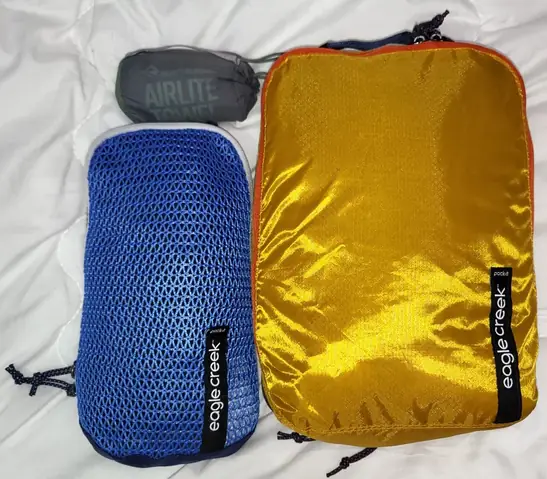 R/heronebag - Tất Cả Quần Áo Trong Túi Nén