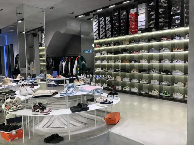 Tìm Shop Bán Giày Nike, Adidas Chính Hãng Tại Tp Hồ Chí Minh Khó Hay Dễ? Tìm Shop Bán Giày Nike, Adidas Chính Hãng Tại Tp Hồ Chí Minh Khó Hay Dễ?