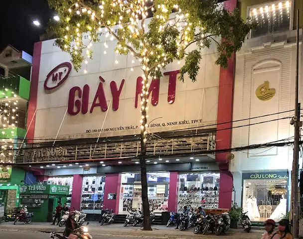 Giày Mt (công Ty Tnhh Phân Phối Sản Xuất Xuất Nhập Khẩu Mt)