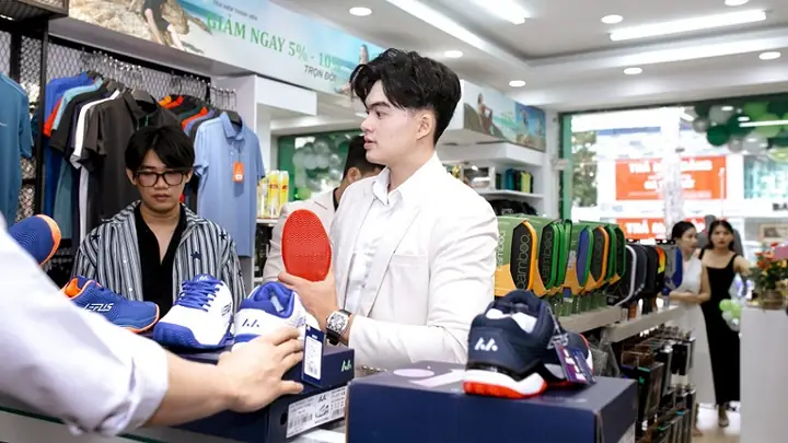 Top 5 shop giày ở đường Võ Trứ Nha Trang uy tín nhất