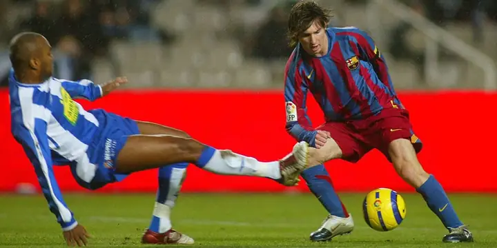 Lionel Messi Và Những Đôi Giày Được Thửa Riêng