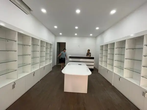 Thanh lý, đóng mới tủ trưng bày giá rẻ tại TP.HCM Thanh lý, đóng mới tủ trưng bày giá rẻ tại TP.HCM