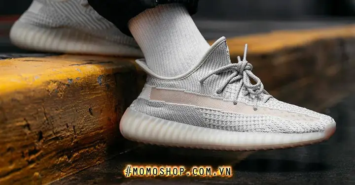 thông tin về giày adidas yeezy boost 350 v2 lundmark