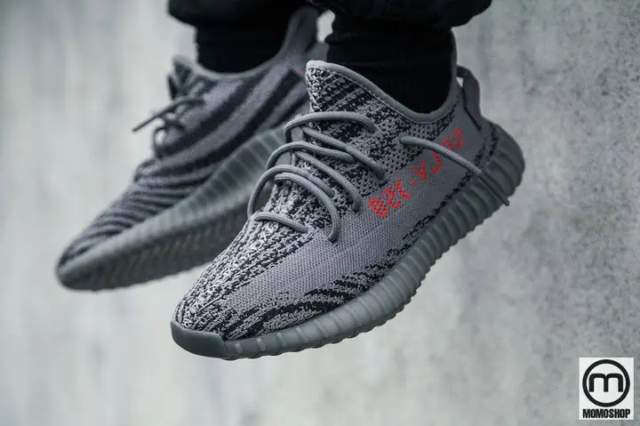 Giày Yeezy 350 V2 “Beluga 2.0” Giày Yeezy 350 V2 “Beluga 2.0”