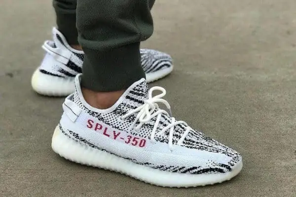 Giày Yeezy 350 V2 Blue tint chính hãng Giày Yeezy 350 V2 Blue tint chính hãng