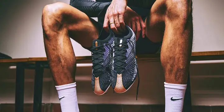 Khám Phá Nike Zoom Air Mercurial Vapor Xv Se - Sự “hồi Sinh” Của Một Huyền Thoại