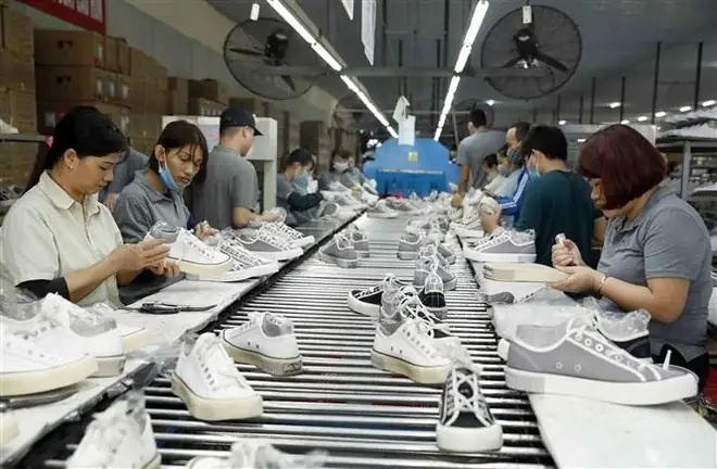 văn hóa tác động đến ngành da giày