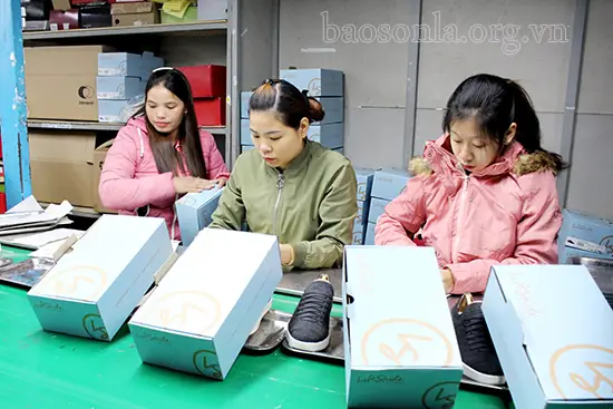 xí nghiệp giày da xuất khẩu hà nội